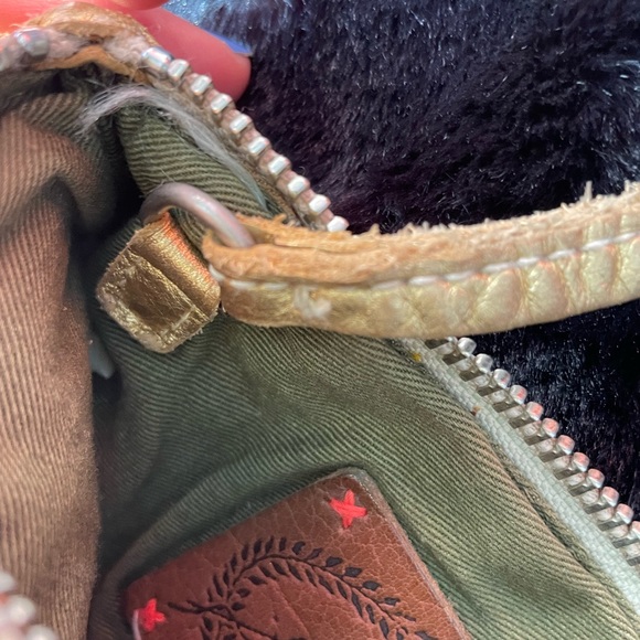 Gap Leather Gold Butterfly Wristlet Clutch Vintage Y2K - Picture 8 of 13